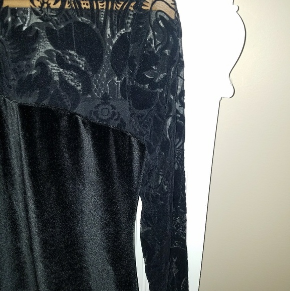 Pierre Mantoux Black Velvet and Mesh Top NWOT - Picture 3 of 6